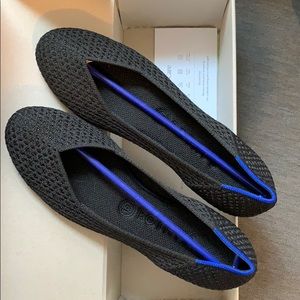 Rothy’s NIB black honeycomb rounded flats